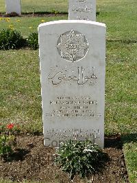 Heliopolis War Cemetery - Muhammad Sadiq, 